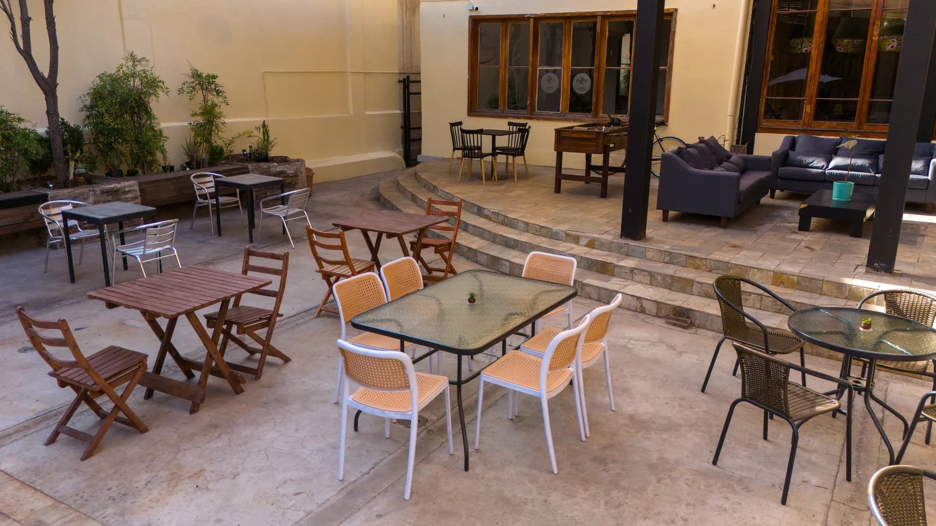Jardín y Patio at Happy House Santiago — photo 1